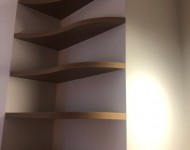 Vagues de tablettes en médium - fixations invisibles